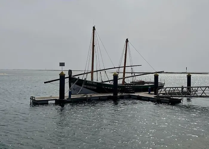 Casa Santiago & Mafalda Lux *